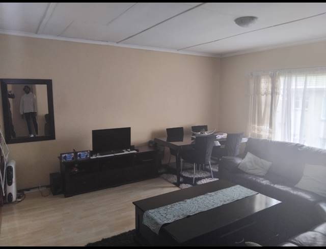 2 BEDROOM SECTIONAL TITLE FOR SALE IN BIRCHLEIGH